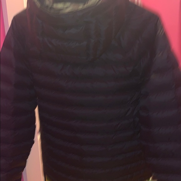 Hollister winter puffer jacket - Picture 2 of 2